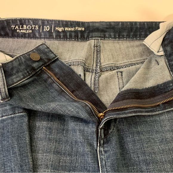 TALBOTS Flawless High Waist Flare Jeans Worn Twice Excellent Condition - Picture 6 of 8